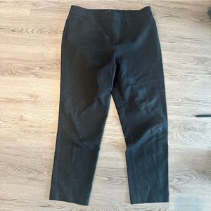 Liz Claiborne Career Emma Classic Pants in Black - Size 6